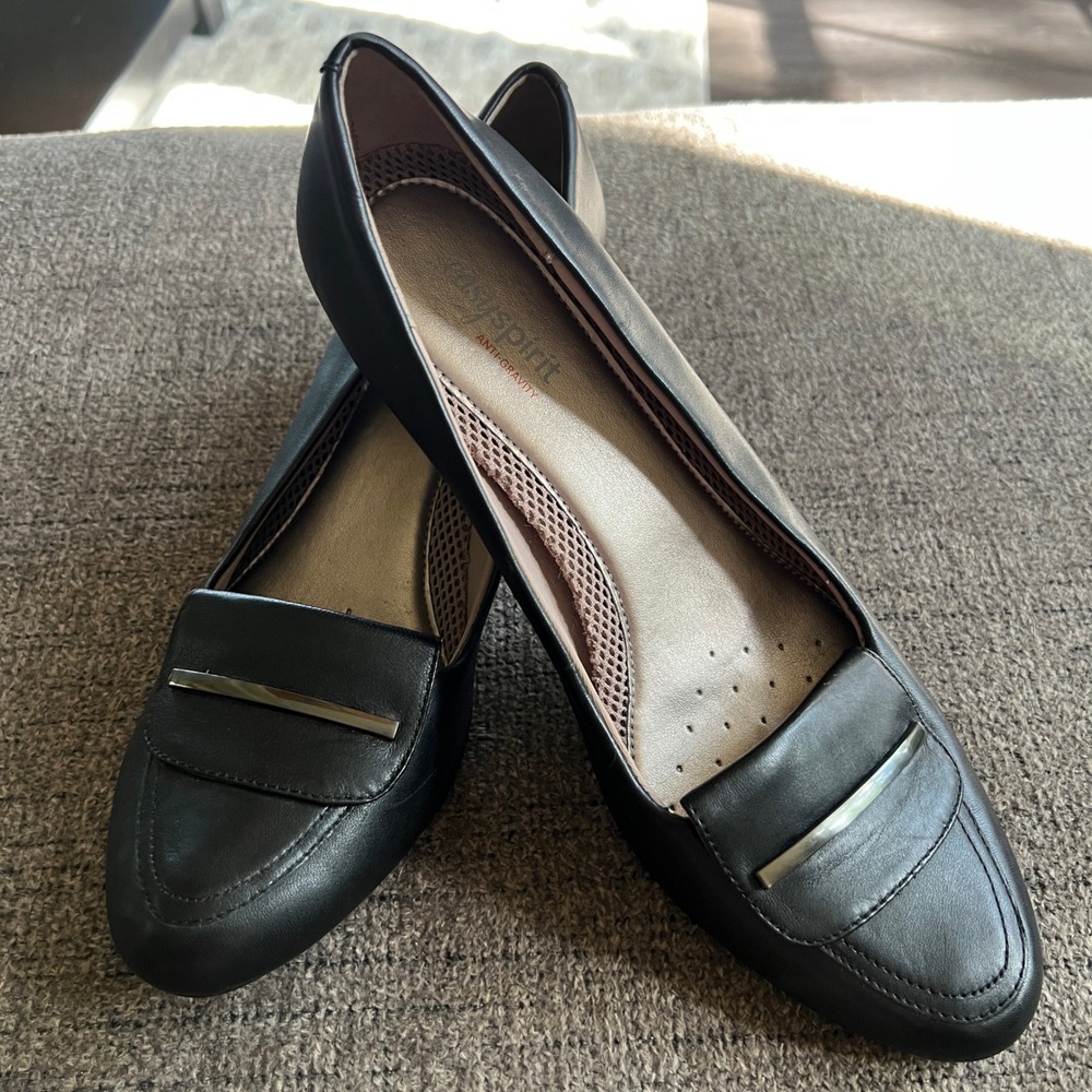 Easy Spirit Anti-Gravity Black Leather Loafer Pumps Low Block Heel Shoes 11M